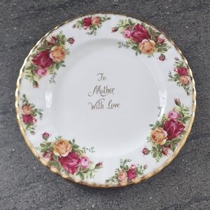 Royal Albert Old Country Roses To Mother With Love Plate: Bone China England